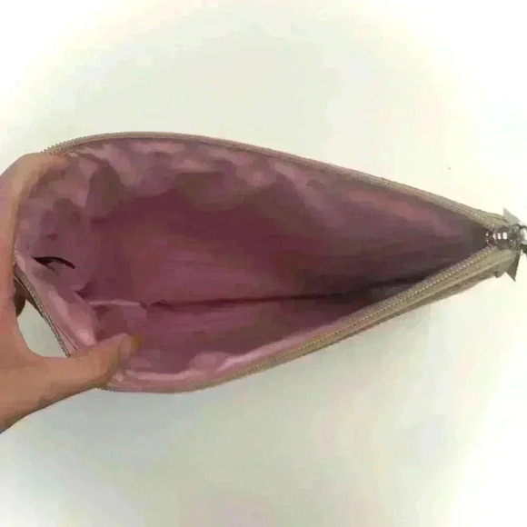 NWT Coach F61035 Khaki Signature Tablet SLV - Picture 6 of 8